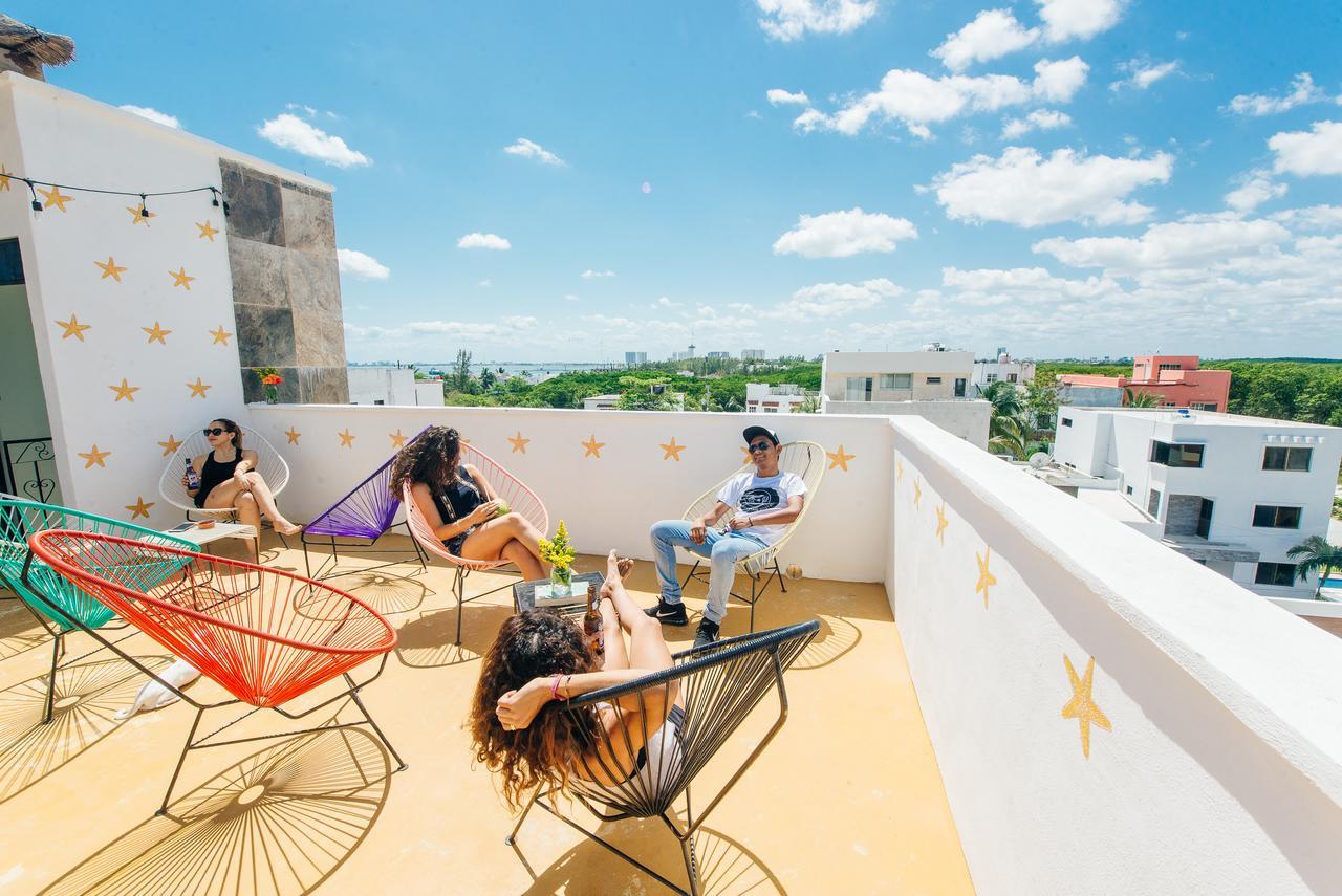 The Mermaid Hostel Beach (Adults Only) Cancun Exterior photo