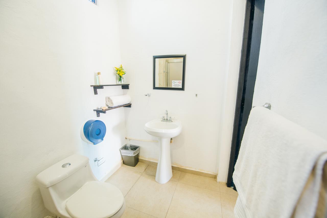 The Mermaid Hostel Beach (Adults Only) Cancun Exterior photo