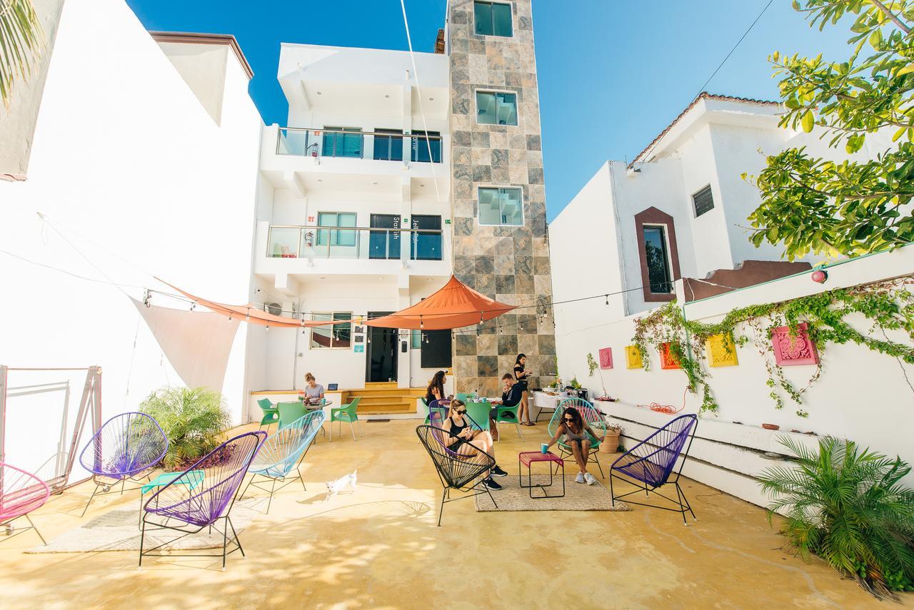 The Mermaid Hostel Beach (Adults Only) Cancun Exterior photo
