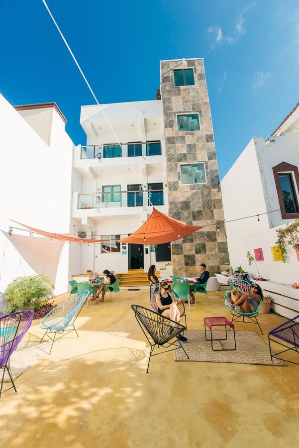 The Mermaid Hostel Beach (Adults Only) Cancun Exterior photo